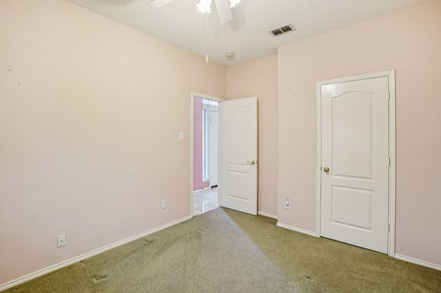 7213 Crabtree Lane, North Richland Hills, TX 76182