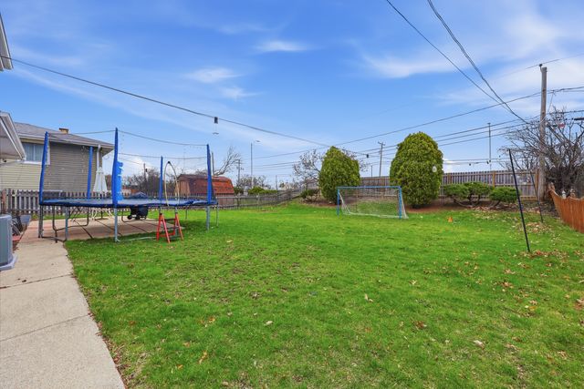 843 S School Street, Lombard, IL 60148