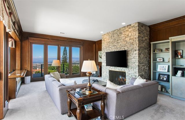 17 Napoli, Newport Beach, CA 92660