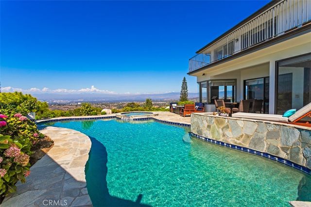 17 Napoli, Newport Beach, CA 92660