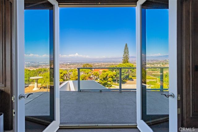 17 Napoli, Newport Beach, CA 92660