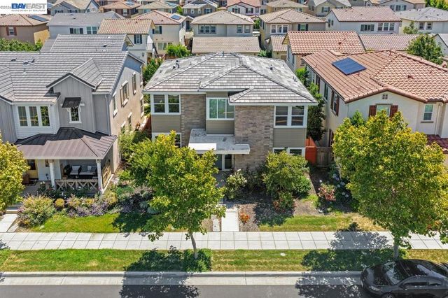 232 E Ramsey Dr, Mountain House, CA 95391