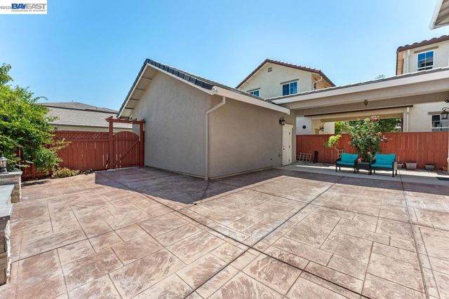 232 E Ramsey Dr, Mountain House, CA 95391