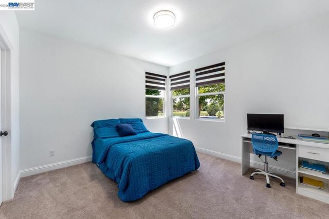 232 E Ramsey Dr, Mountain House, CA 95391