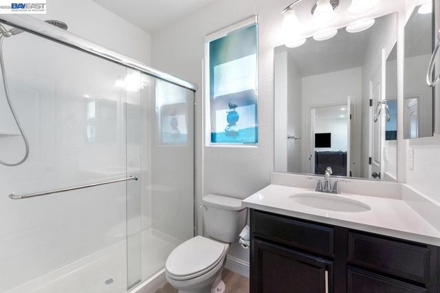 232 E Ramsey Dr, Mountain House, CA 95391