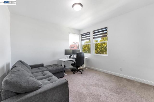 232 E Ramsey Dr, Mountain House, CA 95391