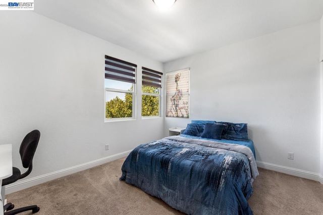 232 E Ramsey Dr, Mountain House, CA 95391