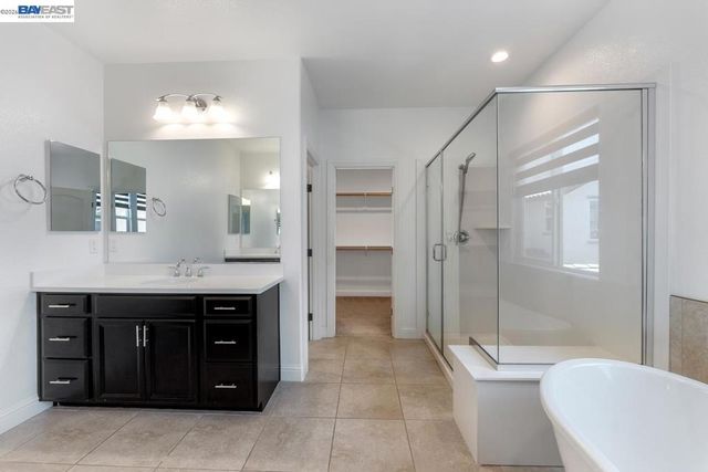 232 E Ramsey Dr, Mountain House, CA 95391