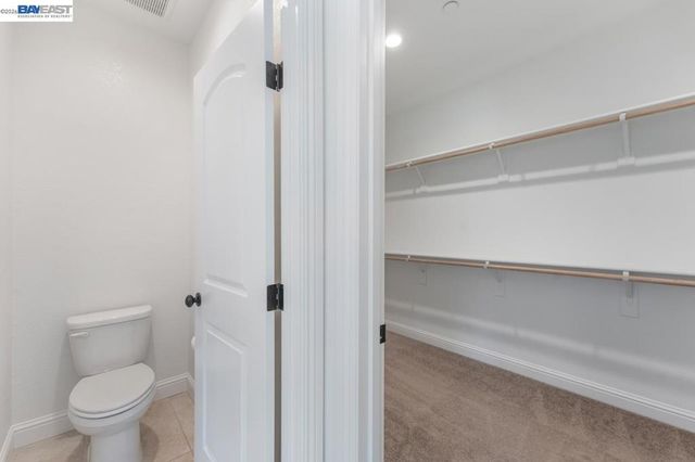 232 E Ramsey Dr, Mountain House, CA 95391