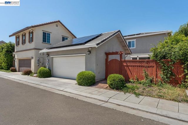 232 E Ramsey Dr, Mountain House, CA 95391