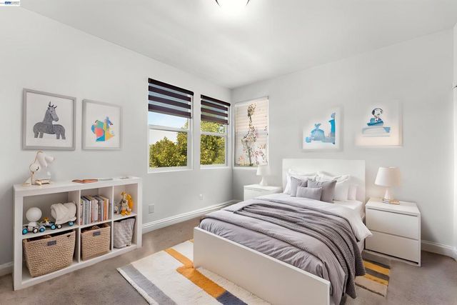 232 E Ramsey Dr, Mountain House, CA 95391