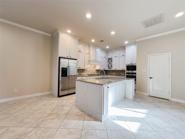 23 Jonquil Place, Tomball, TX 77375