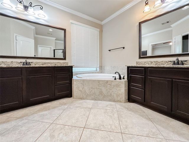 23 Jonquil Place, Tomball, TX 77375