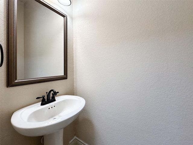 23 Jonquil Place, Tomball, TX 77375