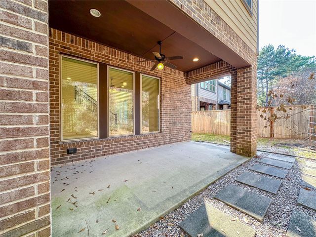 23 Jonquil Place, Tomball, TX 77375