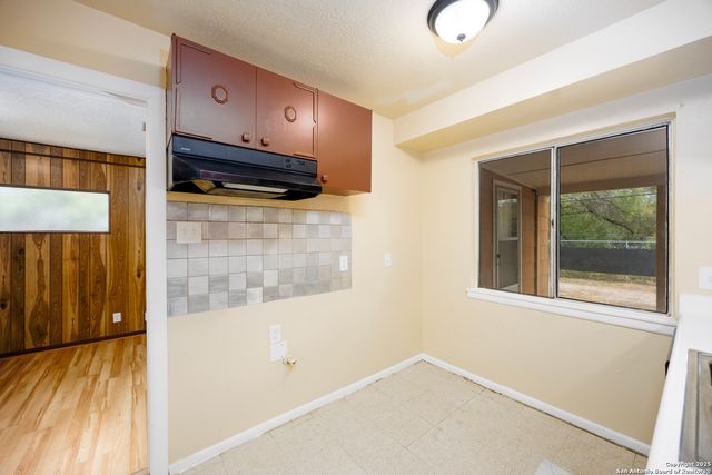 706 Timilo, San Antonio, TX 78219
