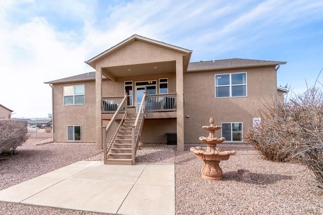 970 S Bayonne Dr, Pueblo West, CO 81007