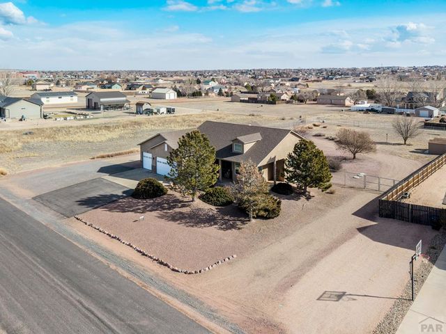 970 S Bayonne Dr, Pueblo West, CO 81007
