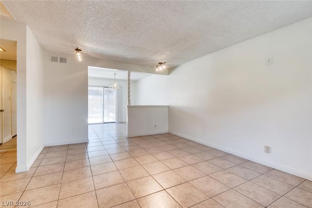 6156 Meadow Vista Lane, Las Vegas, NV 89103