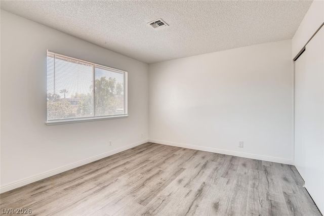 6156 Meadow Vista Lane, Las Vegas, NV 89103