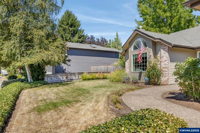 407 Mountainview Ct, Newberg, OR 97132