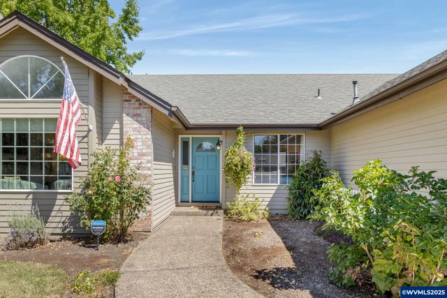407 Mountainview Ct, Newberg, OR 97132