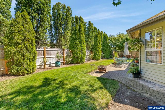 407 Mountainview Ct, Newberg, OR 97132