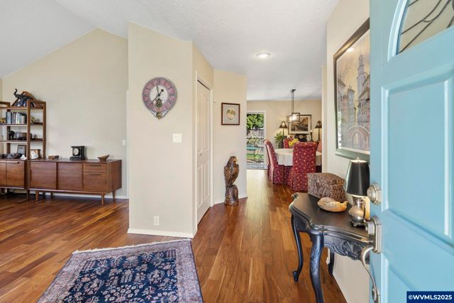 407 Mountainview Ct, Newberg, OR 97132