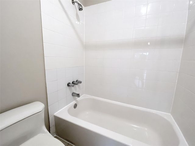 8499 Sands Point Drive, Houston, TX 77036