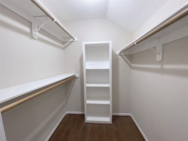 8499 Sands Point Drive, Houston, TX 77036