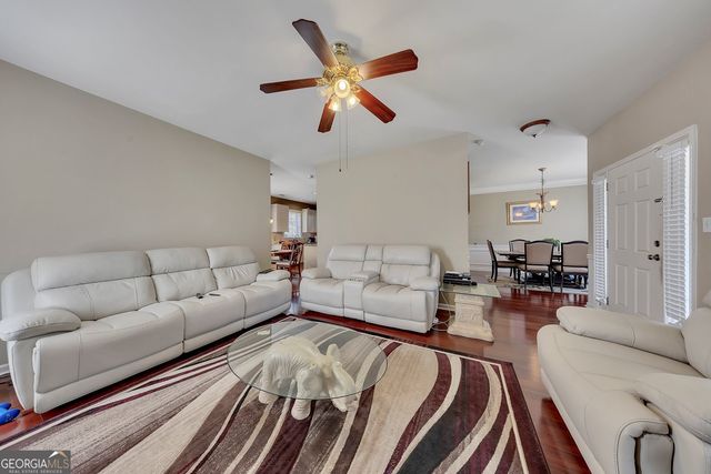 785 Hedgewick Trail, Johns Creek, GA 30022