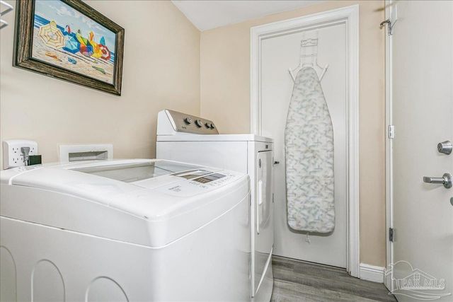 8269 Gulf Blvd 502, Navarre Beach, FL 32566