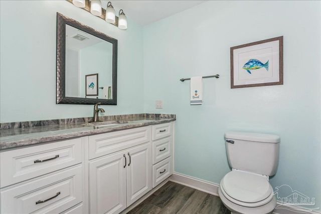 8269 Gulf Blvd 502, Navarre Beach, FL 32566