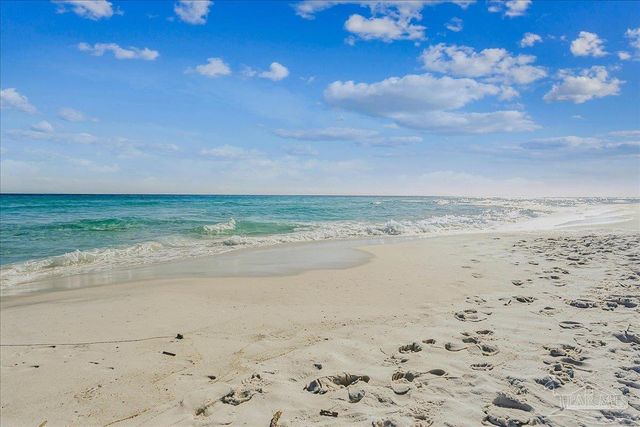 8269 Gulf Blvd 502, Navarre Beach, FL 32566