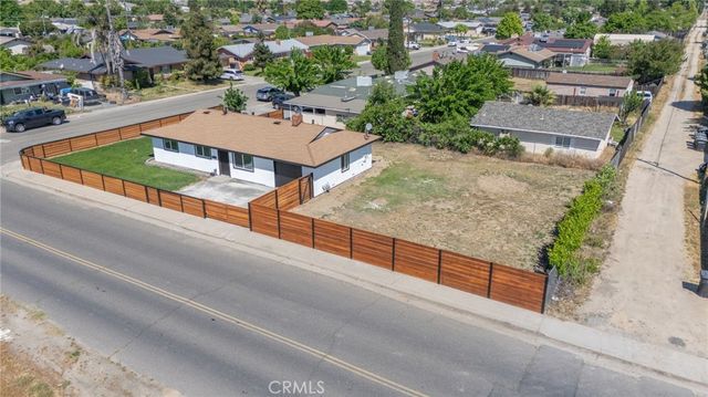 1209 Peach, Livingston, CA 95334