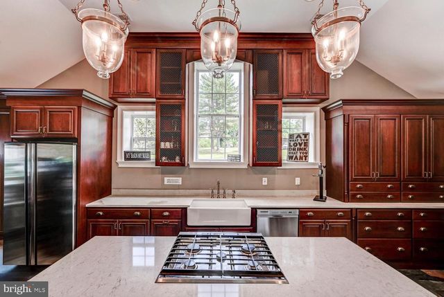 2546 HOLLINGSWORTH RD, Reisterstown, MD 21136