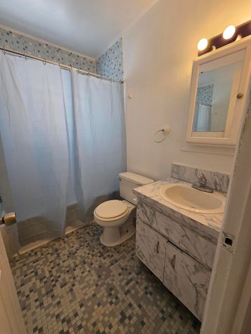 4760 NW 24th Court B211, Lauderdale Lakes, FL 33313