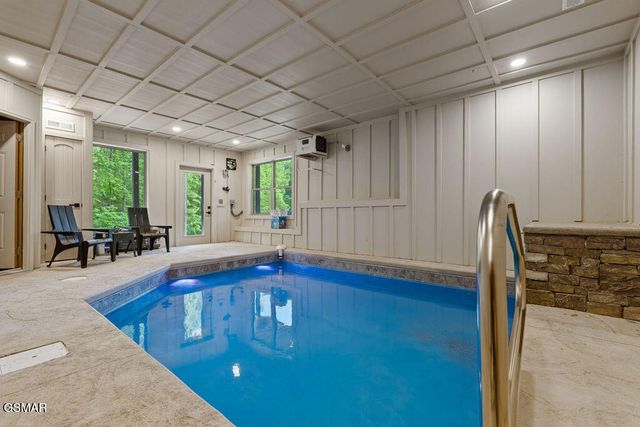 2176 Spurling Road, Sevierville, TN 37862