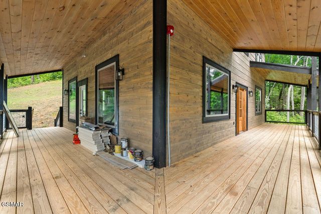2176 Spurling Road, Sevierville, TN 37862