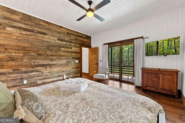 112 Tilley Ridge Road, Blue Ridge, GA 30513