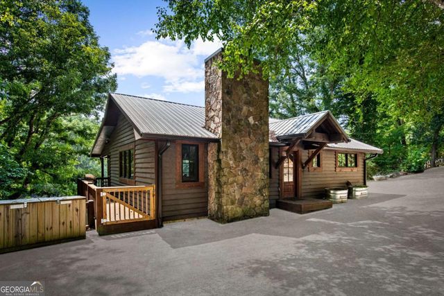 112 Tilley Ridge Road, Blue Ridge, GA 30513