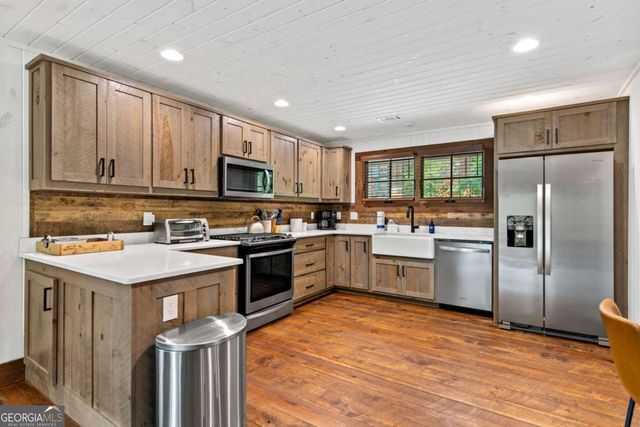 112 Tilley Ridge Road, Blue Ridge, GA 30513