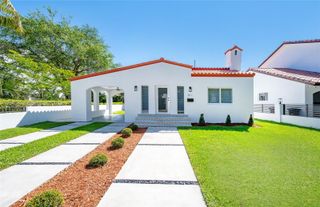 817 Columbus Blvd 817, Coral Gables, FL 33134