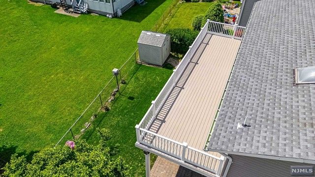 1042 Koelle Boulevard, Secaucus, NJ 07094
