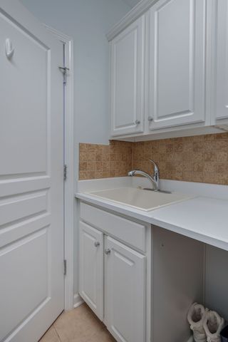 1209 Cannon Ln, Mount Juliet, TN 37122