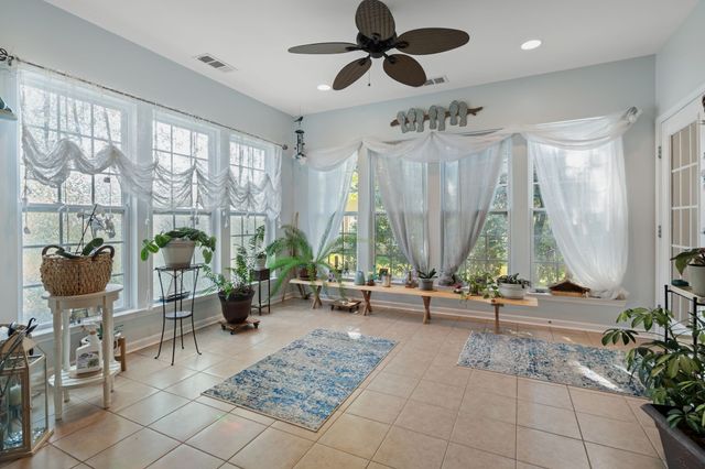 1209 Cannon Ln, Mount Juliet, TN 37122