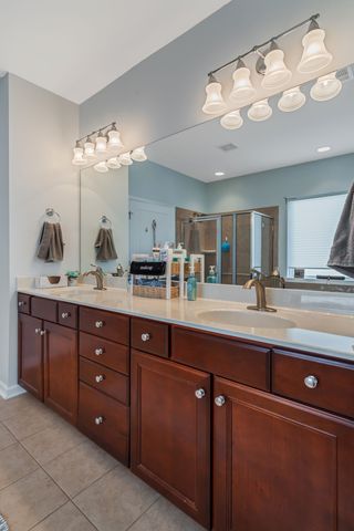 1209 Cannon Ln, Mount Juliet, TN 37122