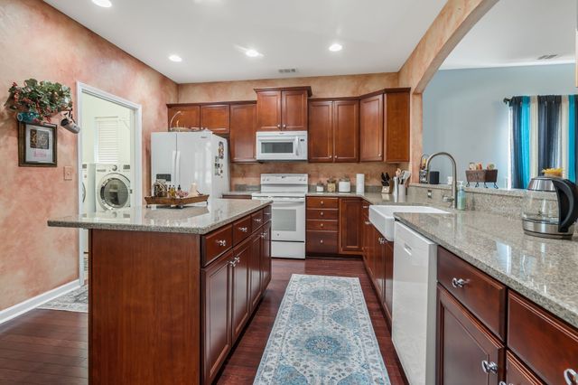 1209 Cannon Ln, Mount Juliet, TN 37122