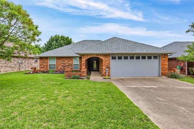 7408 Sean Drive, North Richland Hills, TX 76182