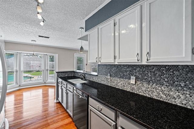 7408 Sean Drive, North Richland Hills, TX 76182